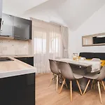 Salsa *
