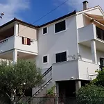 Salsa Apartment *